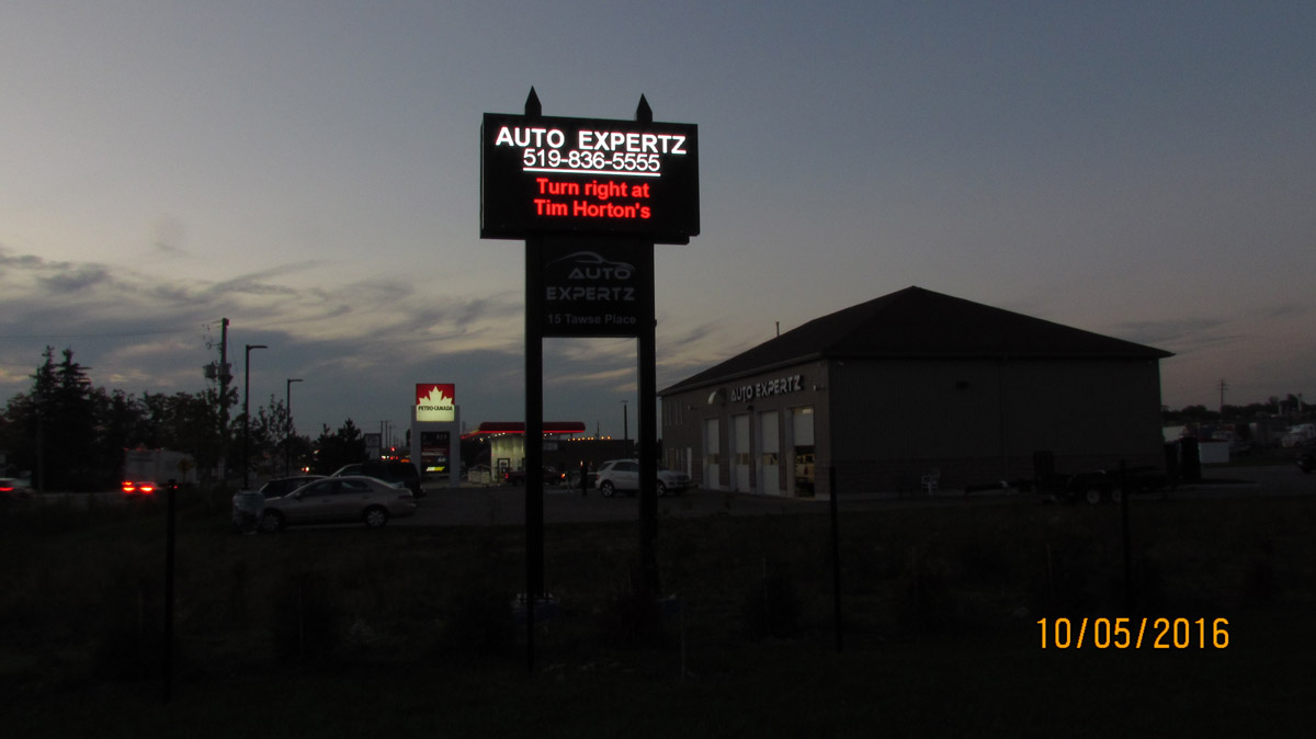 auto expertz led sign